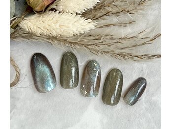 ジーシーネイル(G C nail)/秋のキラキラマグネット