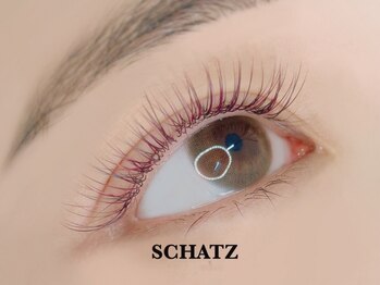 シャッツ(SCHATZ)の写真/髪色やイベントに合わせて、目元もお洒落に☆【カラーエクステ¥5500～】いつもと違う自分に♪