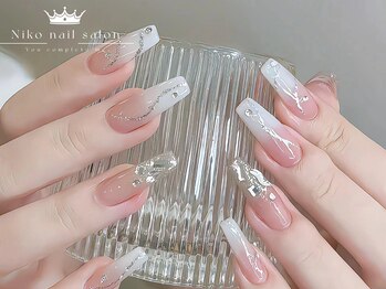 ニコ 上野店(Niko)の写真/チップスカルプや長さだしメニューで指先美しく★韓国ネイル・ワンホンネイルの基本！シンプルでも上品に♪