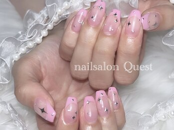 クエスト(Quest)/きらきらフレンチネイル