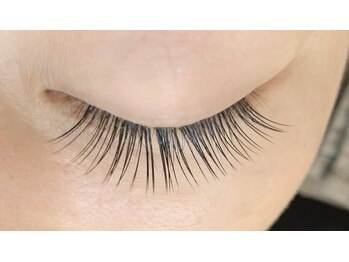 アイラッシュリゾートカハラ 練馬店/高持続☆セーブルエクステ