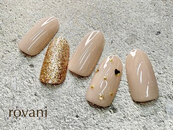 ロヴァニ(rovani)/さり気なくハートネイル