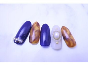 キアラネイルサロン/べっこうネイル