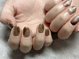 ブラウンニュアンスネイル