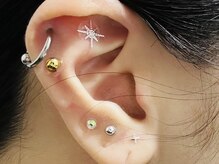 シード(SHE°)/SNSで大バズり!耳ツボジュエリー