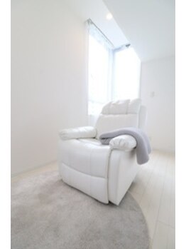 アンバーレス(AmberRes)/ゆったりおくつろぎ頂けるソファ