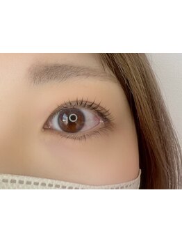 ナチュラル上品な目元にしたい