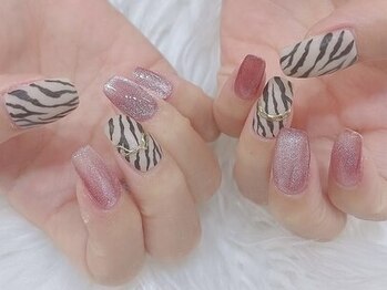 バーロビューティールーム ヨコハマ(Balo Beauty Room Yokohama)/ゼブラネイル