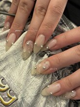 ウズ(UZU)/ぷっくりネイル