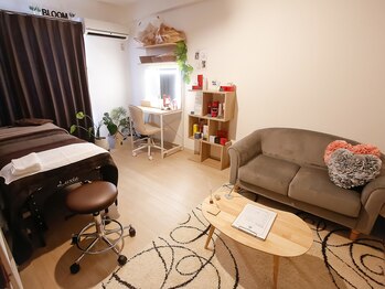 ブルーム(BLOOM)の写真/【近鉄八尾駅10分】あなたのお悩みに合わせて、丁寧に施術！完全個室のプライベート空間◎