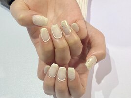 ホワイトネイル