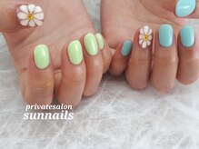 サンネイルズ(sun nails)/2本アート+オプション1色追加