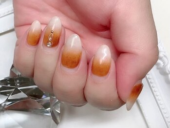 アンボワーズ(Amboise)/逆カラーグラデーション