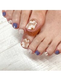 フラワー × フットネイル ♪