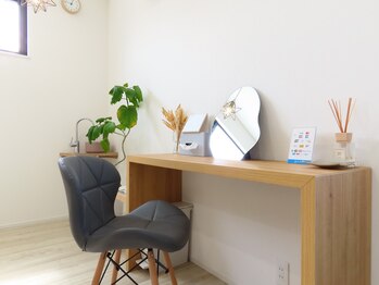 チャム(Cham)/受付/メイクスペース