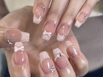 ピンクフレンチネイル