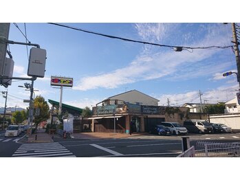 ヴィラス(Villas)/一文橋の近く酒のケントの看板