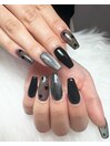 黒色ネイル