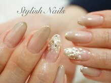 スタイリッシュネイルズ(Stylish Nails)/グラデーション＆1本ゴージャス 