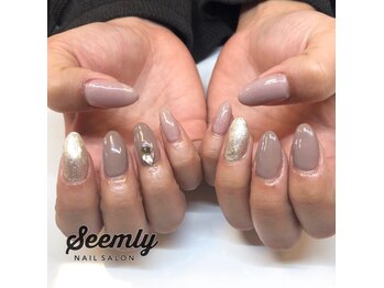 シームリー(Seemly)/