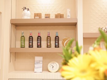 シェリール(Cherir)/サロン内観