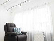 White Camellia 【ホワイトカメリア】☆ふかふかのリクライニングチェア！！