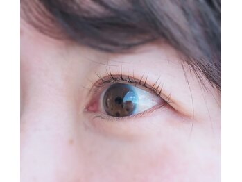 テラスアヴェダビューティー(Terrace AVEDA beauty)/根元80度立ち上げ