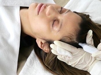 サニーレイ(Sunny Ray)の写真/<ハイドラ>で毛穴&頭皮洗浄!男性も女性も気になる毛穴のお悩みに◎頭皮洗浄で皮脂や臭いもスッキリ♪