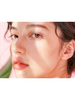 ナチュラル上品な目元にしたい