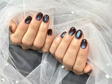 ヒラソルネイル(Girasol nail)/独特マグネットブルー光