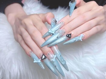 ハナローズネイル 新宿店(Hana Rose Nail)の写真/《スカルプで美しい手元に》パーツやカラーの種類がエリアトップ！最新の韓国ネイル多数◎♯長さだし