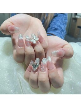 クイーンズビューティーサロン 歌舞伎町店(Queen's beauty salon)/チップアートやり放題&つけ放題