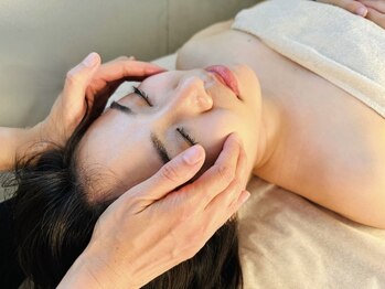 トータルボディーケアサロン ペパーミント 阿佐ヶ谷店の写真/ほうれい線やたるみを改善★お顔のリンパ流しで小顔にも◎フェイシャル全コースヘッドスパ付き