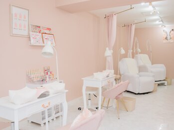 リラボ 岩倉店(Re.LABO)/ピンクの可愛いお店