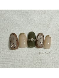 シースルードットネイル