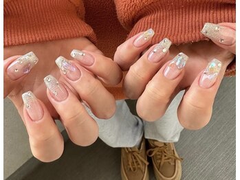 ネイルズカフェアン 姫路駅前店(nails cafe an)の写真/お好きなデザインを自由に楽しめます◎
付け放題8800 ※有料パーツ有 &nbsp;