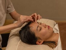 はり結の雰囲気(美顔鍼 女性)