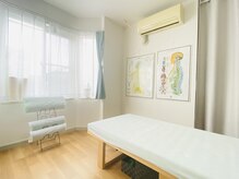 ワレア(Walea)の雰囲気（清潔感のある明るい院内(^^♪ 北名古屋市/整体/肩こり/腰痛）