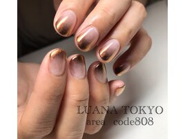 ミラーネイルも多数ご用意！