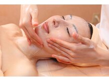 【肌別本格コース】シミケア/くすみ/美白ケア