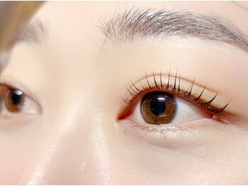 アイラッシュトウキョウ 横浜サンクチュアリ 横浜西口店/LED/眉毛/パリジェンヌ/バインド