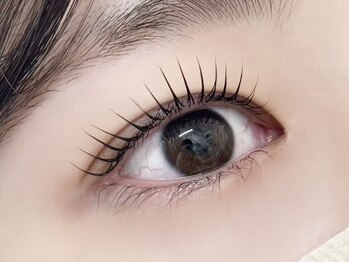 テヤン(teyan)の写真/フェイスバランスを見て似合せデザインをご提案♪まつ毛パーマ¥4,500!マツエク100本¥4,300～