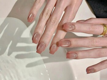アキラネイルサロン(Akira nail salon)の写真/夜21時まで営業中！爪の形を美しく整えて、指先の美しさを引き立てる美爪に♪チップ長さだしメニュー有◎