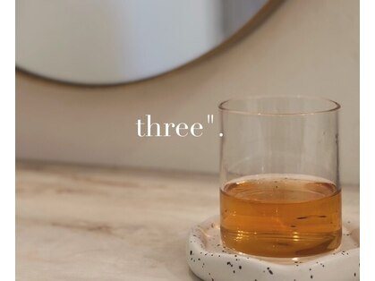 スリー(three.)の写真
