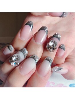 トータルサロン 白べぇーっ プラス/フレンチネイル