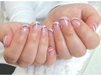 爪ソウシャイン(爪 SO SHINE)/変形フレンチ☆