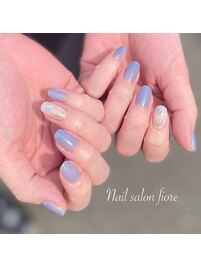爽やかブルーチューリップ　薄葉