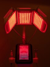 ビーティークリニカル 新宿三丁目(BT clinical)/超出力LED：赤色