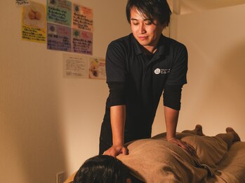 もみかる 港区南陽店/施術風景