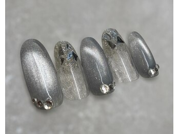 イリィ(Ily)の写真/《箕面粟生外院/駐車場有りの自宅サロン》季節やトレンドを取り入れたデザインが多数！